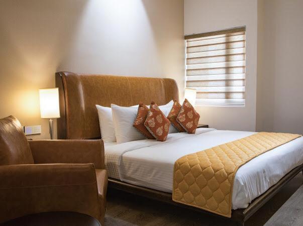 The Mayberry -A Bergamont Group Of Hotels Tirupur Esterno foto